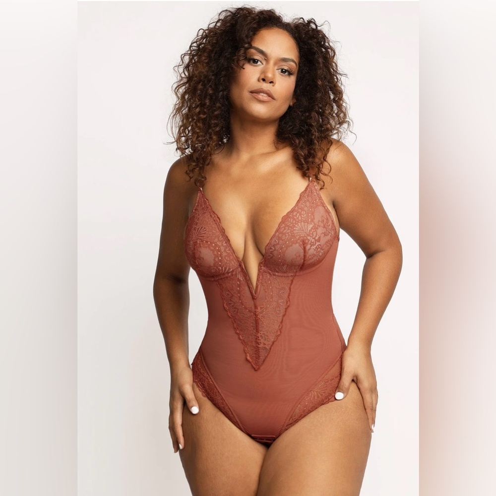 POPILUSH Lace Deep-V Neck Bodysuit